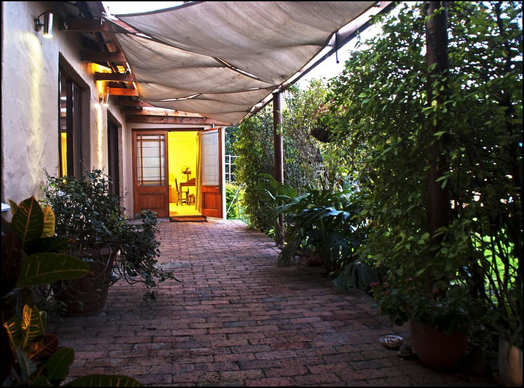Vineyards Country Home Guest Room Blomtuin Exterior foto